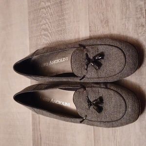 Enzo Angiolini grey shoes